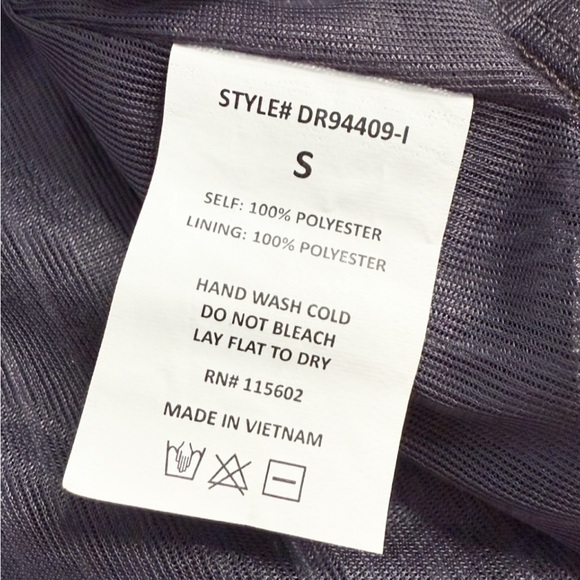 LUSH Metallic Silver Pleated Halter Mini Dress Size Small S Style DR94409 - Picture 8 of 8